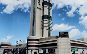 Ramada Encore By Wyndham İzmir Exterior photo